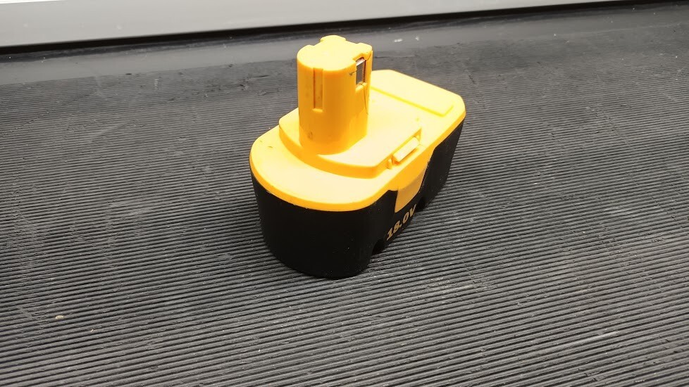 Ryobi BPP-1817 18V 1.7Ah NiCd Battery - Not Working, For Parts or Repair