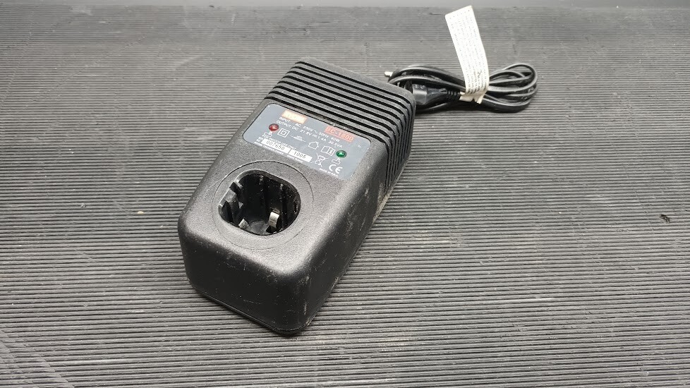 Ryobi BC-1800 18V Battery Charger - Not Working, For Parts or Repair