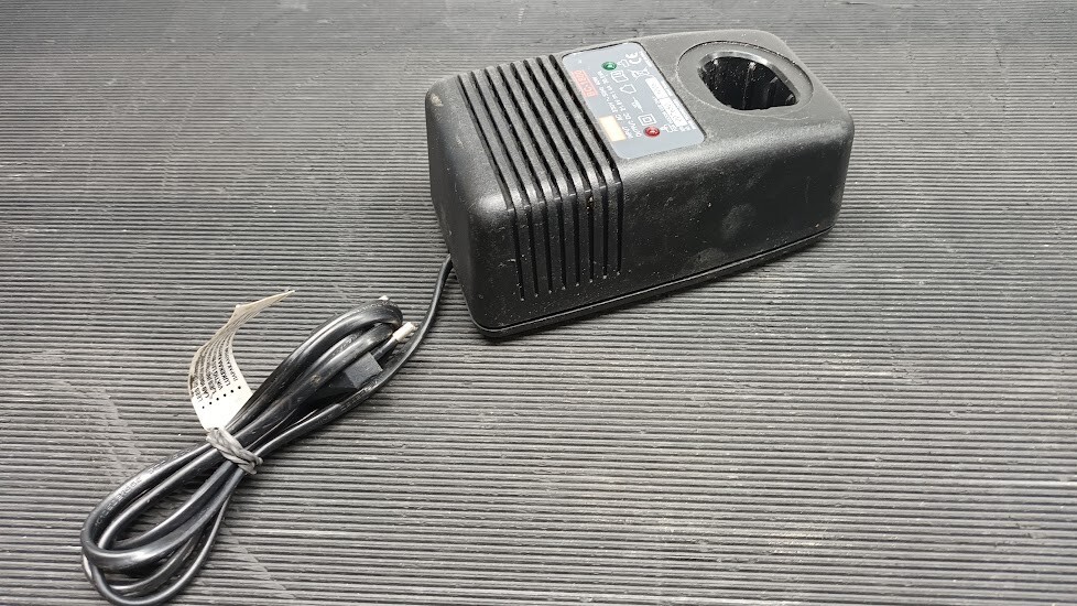 Ryobi BC-1800 18V Battery Charger - Not Working, For Parts or Repair