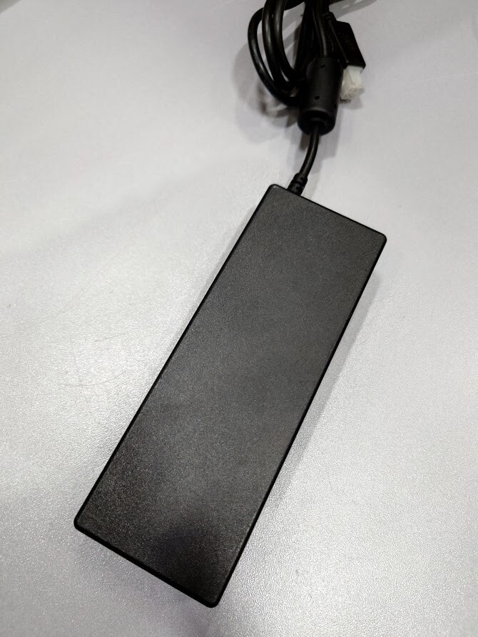 FSP FSP075-DMAB1 AC/DC Adapter 19.0V 3.95A Used Working Without Power Cord