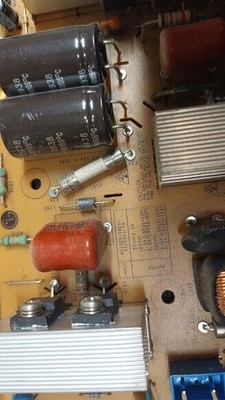 Used Non-Working LGP26-09P / LGP32-09P PCB Board - For Parts Only