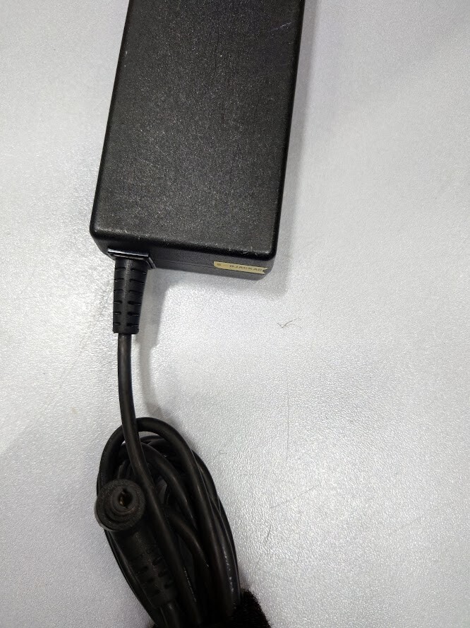 Chicony A10-090P3A AC Adapter 19V 4.74A Used Working Without Power Cord