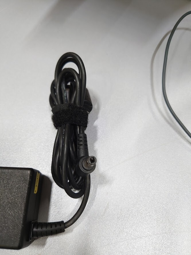 Chicony A10-090P3A AC Adapter 19V 4.74A Used Working Without Power Cord