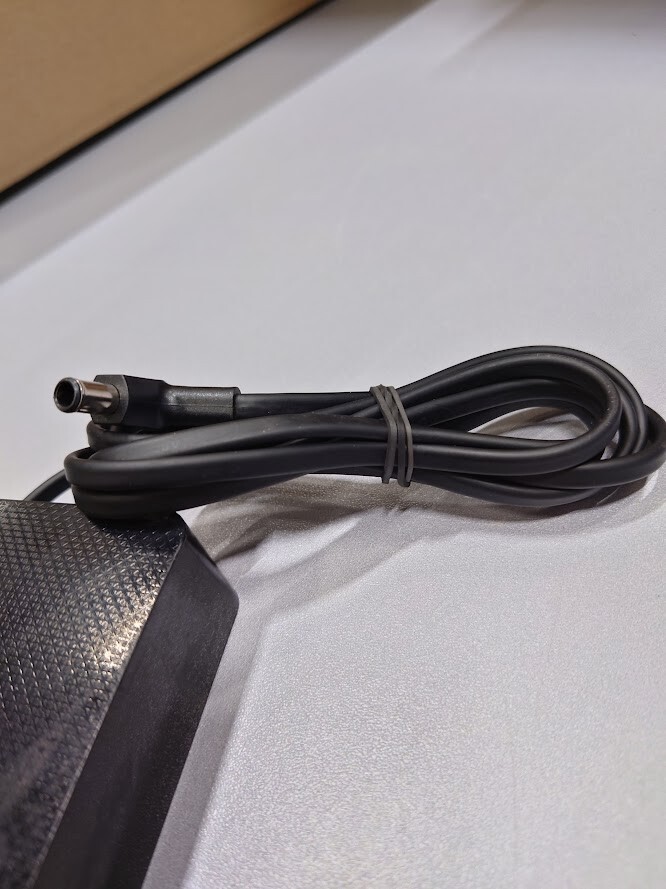 Samsung A7819_KDY AC/DC Adapter 19V 4.19A Used Working Without Power Cord