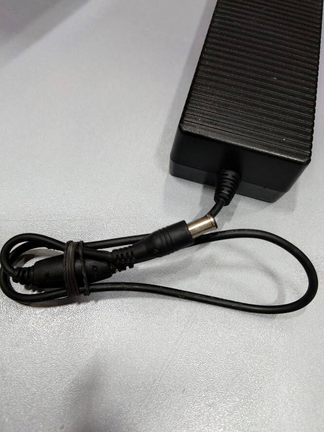 Samsung DA-6314T AC/DC Adapter 14.0V 4.5A Used Working Without Power Cord