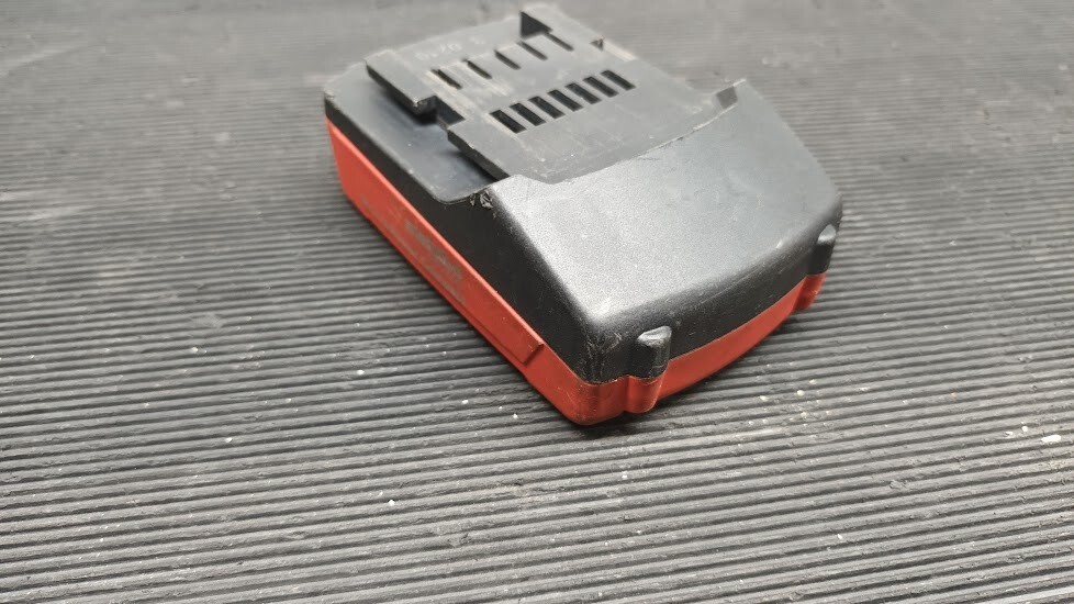 Metabo 6.25468 18V 1.3Ah Li-Ion Battery - Used, Not Working, For Parts or Repair