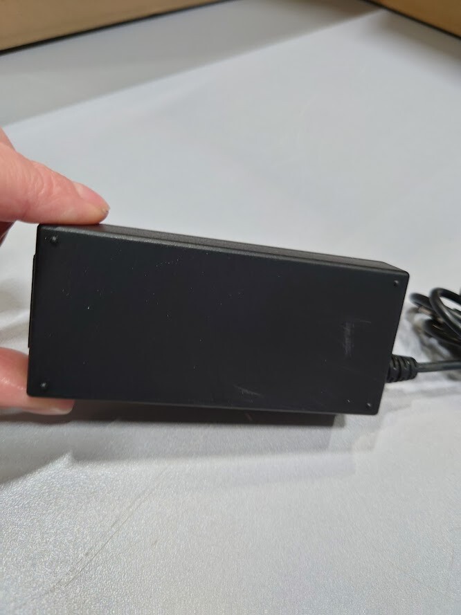 Samsung PS30W-14J1 AC Adapter 14.0V  2.14A Used Working Without Power Cord