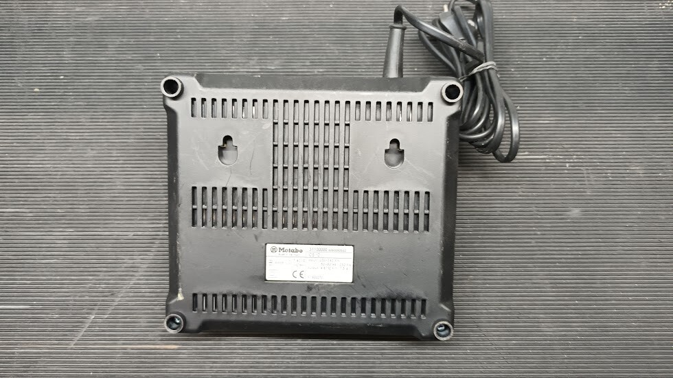 Metabo ICS 10 Battery Charger - Not Working, For Parts or Repair