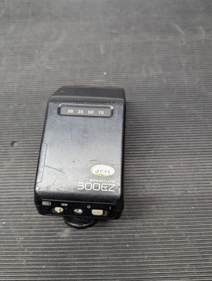 Canon 300EZ Speedlite  Flash   Black  - Untested