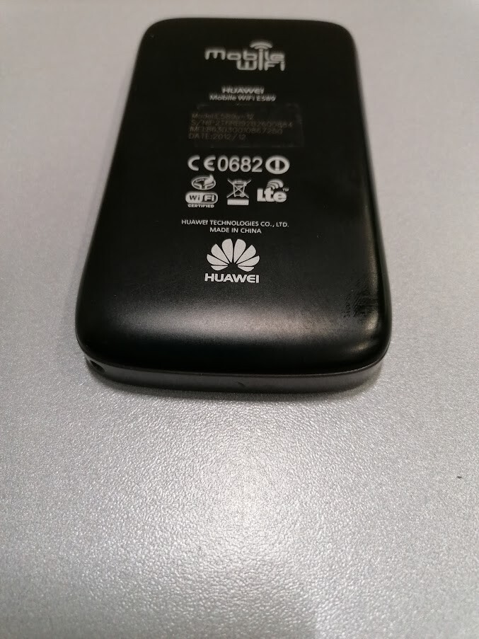 Huawei E589u-12 Mobile WiFi Hotspot Router 4G LTE Used Working