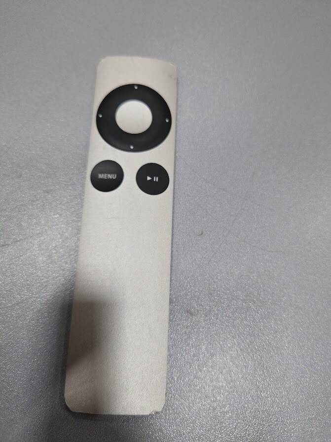 Apple TV 3rd Gen A1392 HD Media Streamer With Remote Control Used Working