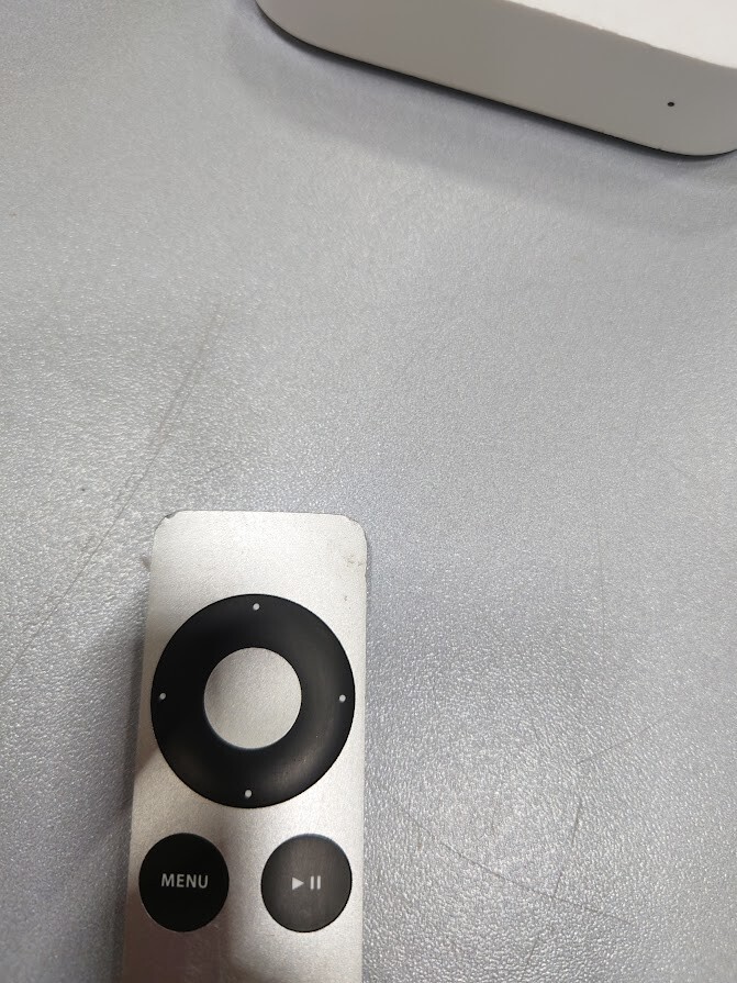 Apple TV 3rd Gen A1392 HD Media Streamer With Remote Control Used Working