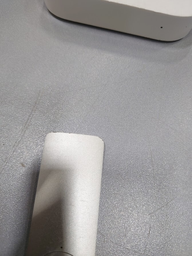 Apple TV 3rd Gen A1392 HD Media Streamer With Remote Control Used Working