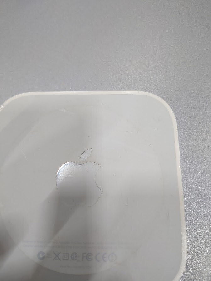 Apple TV 3rd Gen A1392 HD Media Streamer With Remote Control Used Working