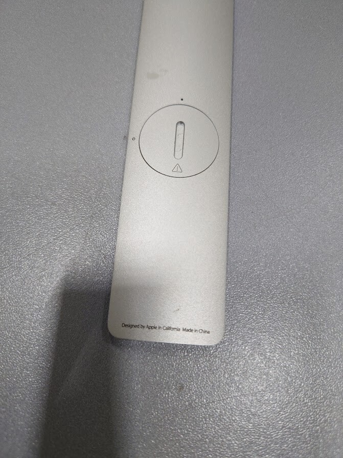 Apple TV 3rd Gen A1469 HD Media Streamer With Remote Used Working