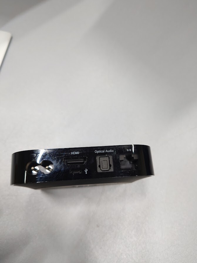 Apple TV 3rd Gen A1469 HD Media Streamer With Remote Used Working