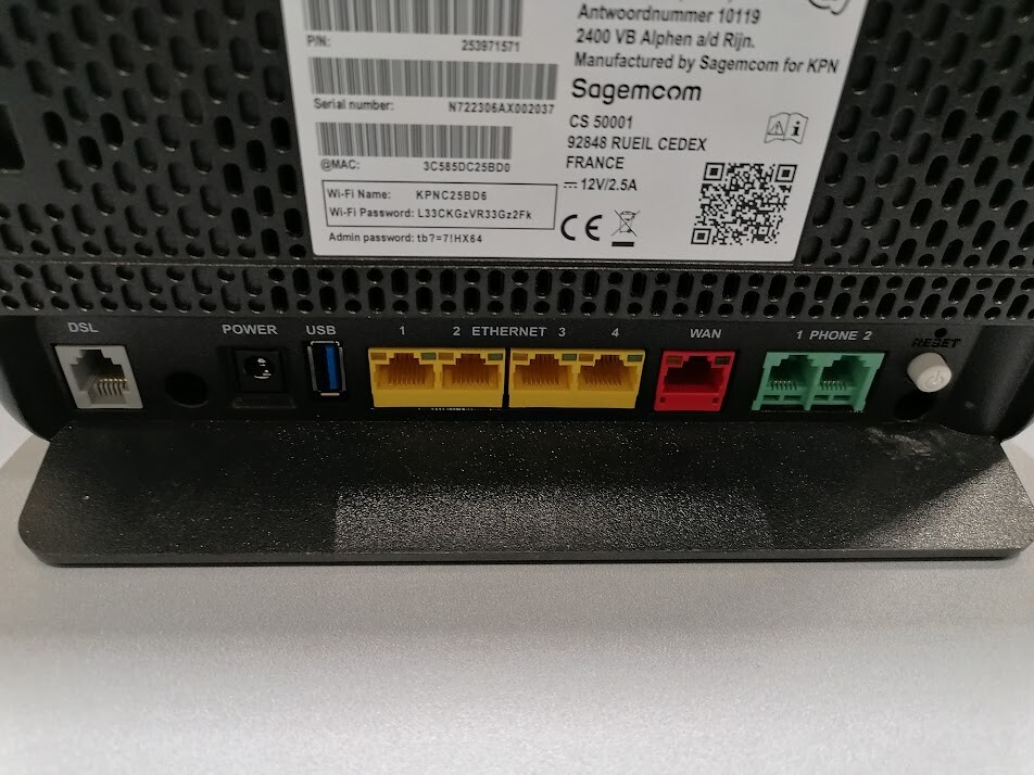 KPN Box 12b Sagemcom Wi-Fi Router Not Working For Parts or Repair