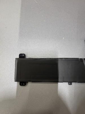 Lenovo L19M3PD6 Notebook Battery 11.52V 4490mAh 51Wh – Used, Fully Functional