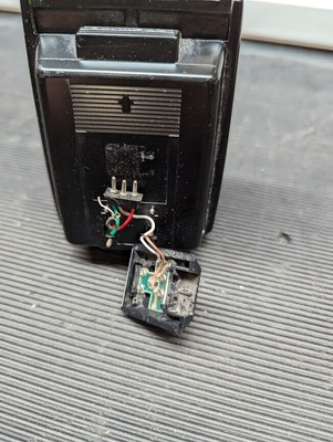 Olympus T 32  Speedlite  Flash  Black  - Untested BROKEN