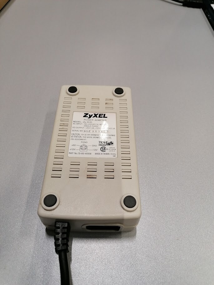 Zyxel Zy-9530 Power Adapter 12V 1.5A Used Working Without Power Cord