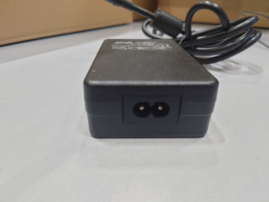 Iomega UP01842010 Power Adapter 12V 10.75A Used Working Without Power Cord