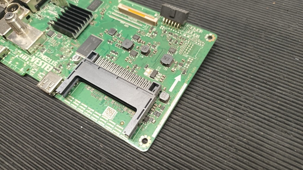 Vestel 17MB211S Main Board - Fully Working, Used, No Accessories