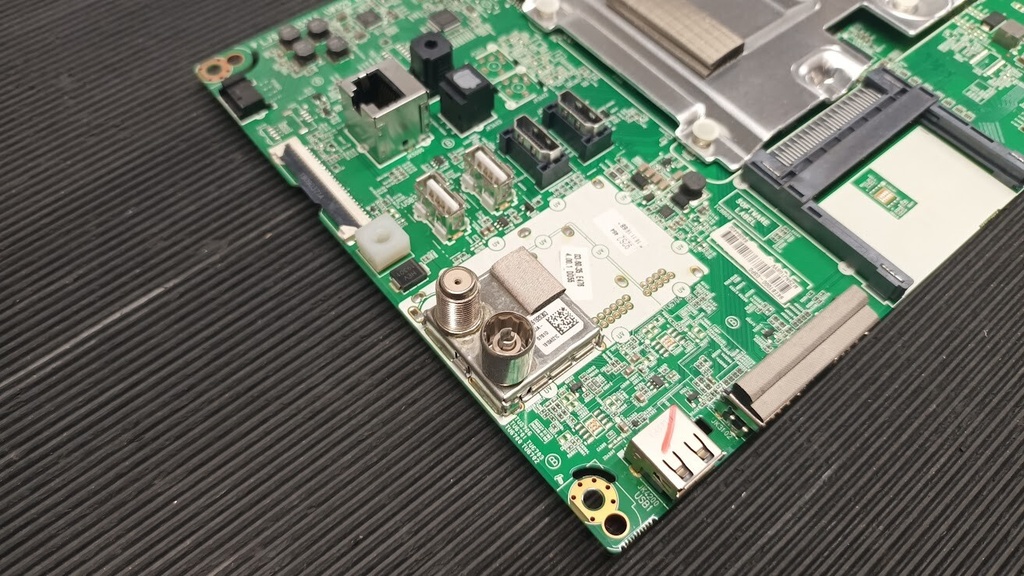 LG EAX68382502 Main Board - Fully Working, Used, Model LJ9 Chassis