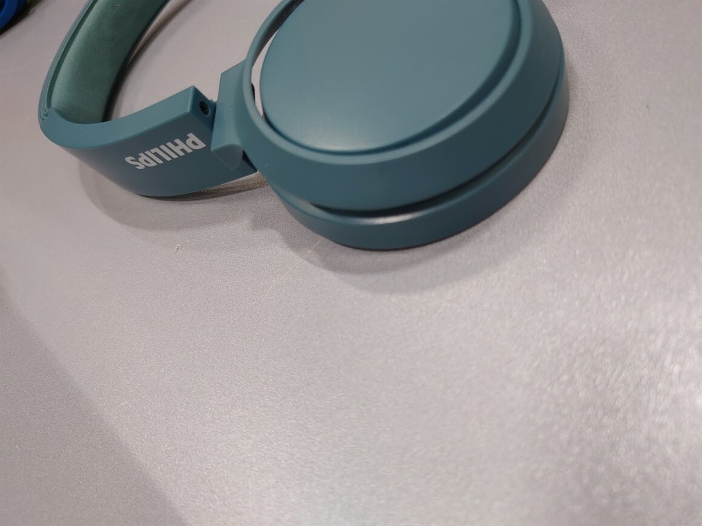 LOT OF 2 Philips TAH4205 & SHK2000 Headphones Not Working For Parts