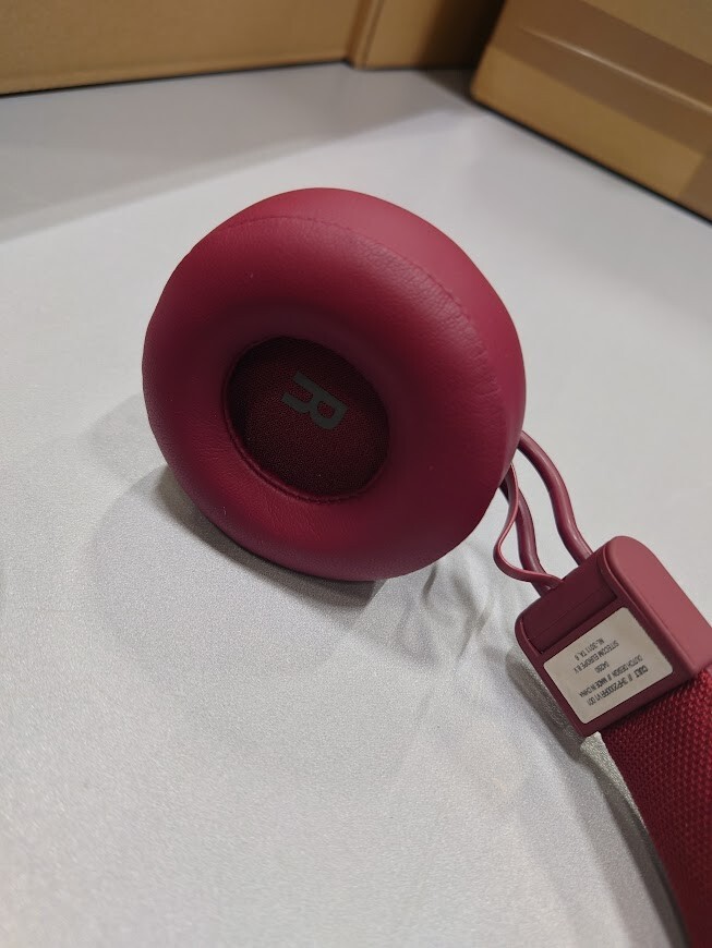 Fresh N Rebel Cult Wireless Bluetooth On-Ear Headphones Ruby Red Not Working