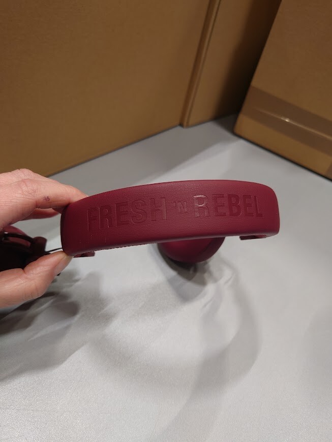 Fresh N Rebel Cult Wireless Bluetooth On-Ear Headphones Ruby Red Not Working