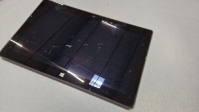 Microsoft Surface 1516 Tablet 2GB Ram 32GB Bit Locker For Prts Not Working