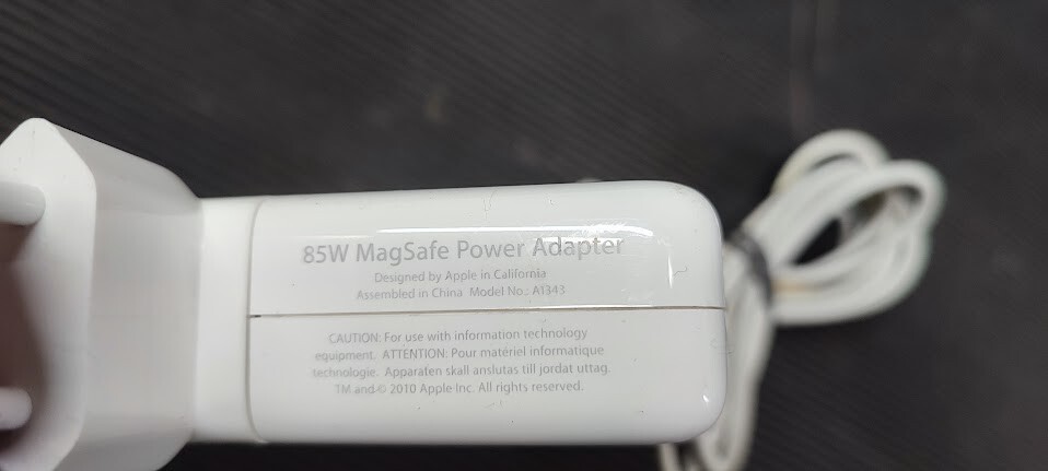 Genuine Apple MacBook 85W MagSafe  Adapter Charger Various Model  Used Working