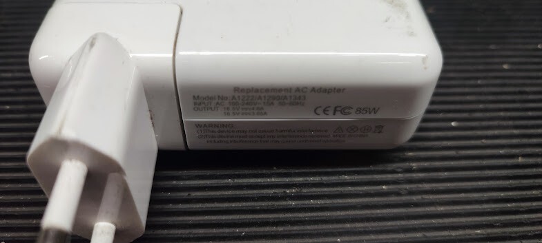 Genuine Apple MacBook 85W MagSafe  Adapter Charger Various Model  Used Working