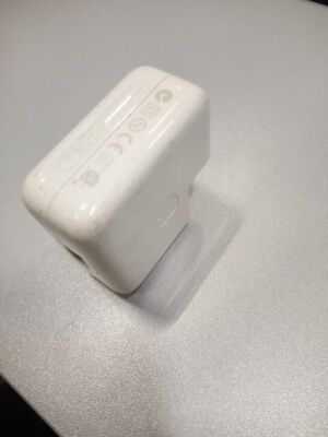 Apple iPod Ladegerät Netzteil A1003 weiß nicht auf Ersatzteile getestet