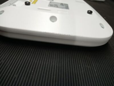 Point d'accès Cisco AIR-CAP2702I-E-K9 blanc ne fonctionne pas pour pièces