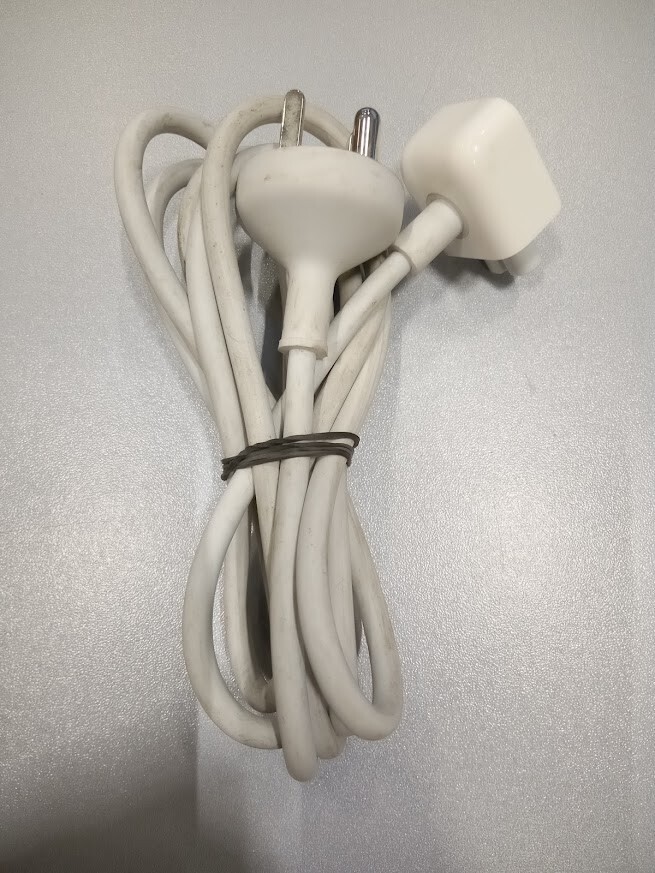 Apple A1264 Airport Express Wifi Mac+PC Base Not Tested For Parts