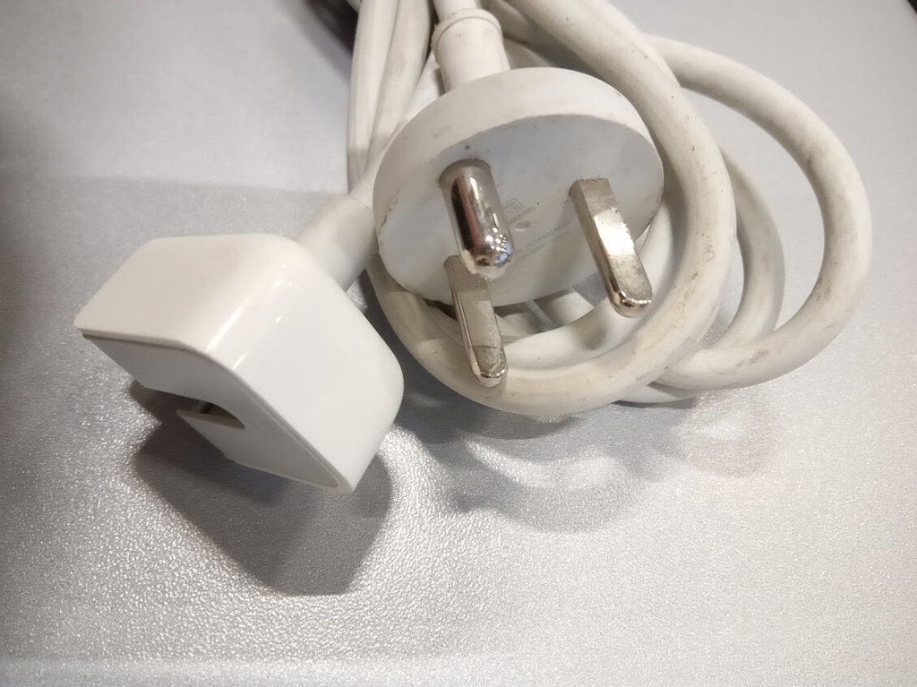 Apple A1264 Airport Express Wifi Mac+PC Base Not Tested For Parts