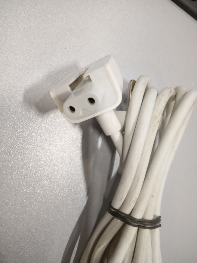 Apple A1264 Airport Express Wifi Mac+PC Base Not Tested For Parts