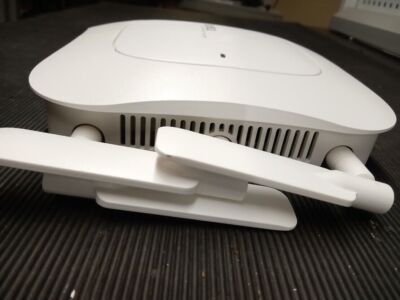 Point d'accès radio double Fortinet Meru AP832e avec 6 antennes ne...