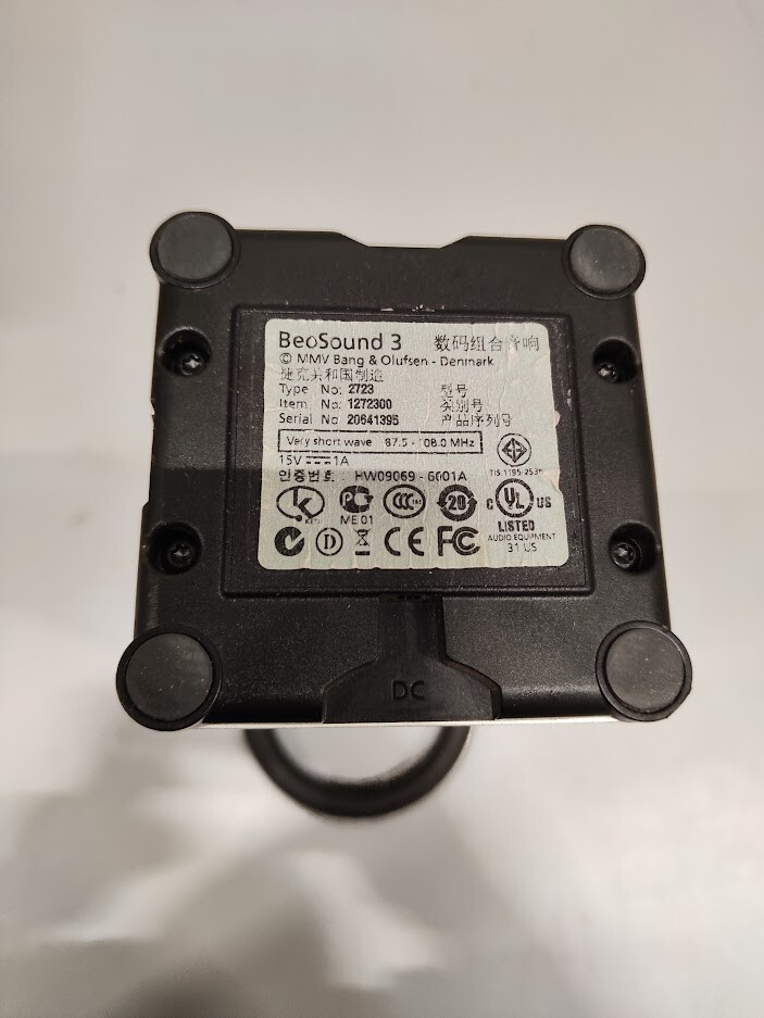 Bang & Olufsen BeoSound 3 Portable Bluetooth Speaker Silver Not Working Parts