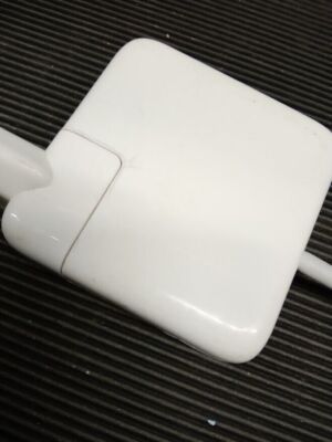Ersatz 45W Apple Netzteil Ladegerät verschiedene Modelle gebraucht funktioniert