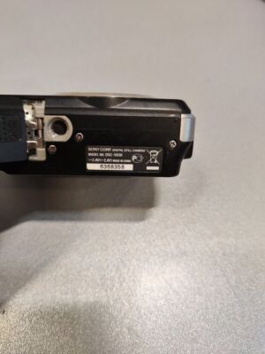 Cámara digital Sony Cyber-shot DSC-S930 10,1 MP ROTA no funciona para piezas