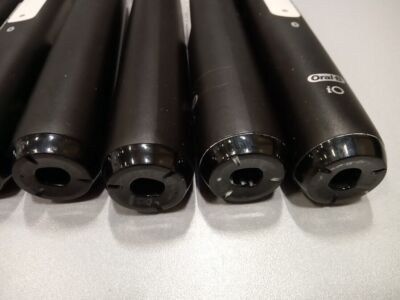 LOTE de 10 Oral-B Cepillo de Dientes iO TIPOS 3794 y 5 Cargador 3757 No...