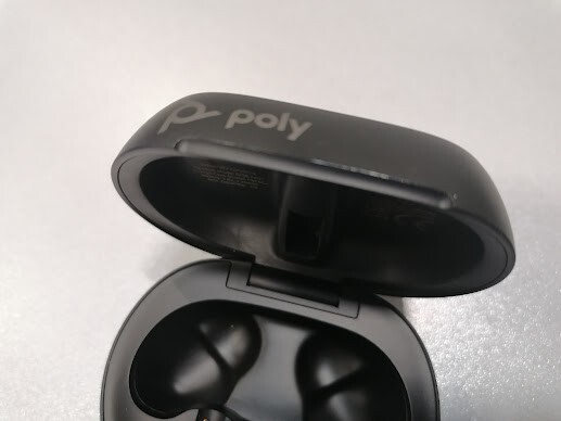 Plantronics F60T Wireless Bluetooth Earbuds Used Working Scratched NoAccessories