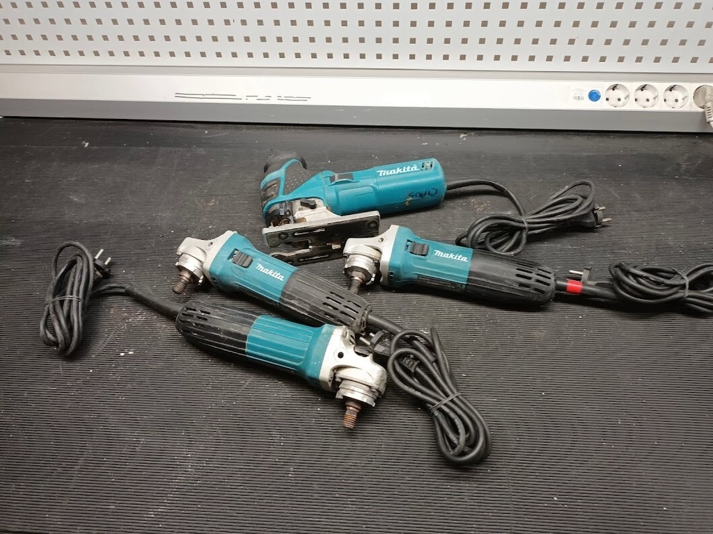 Lot of 4 Used Makita Power tools  Various Models, Not Working, For Parts/Repair