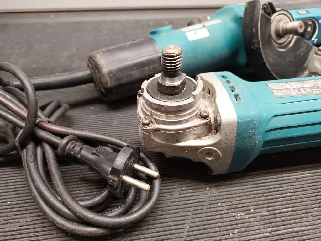 Lot of 4 Used Makita Power tools  Various Models, Not Working, For Parts/Repair