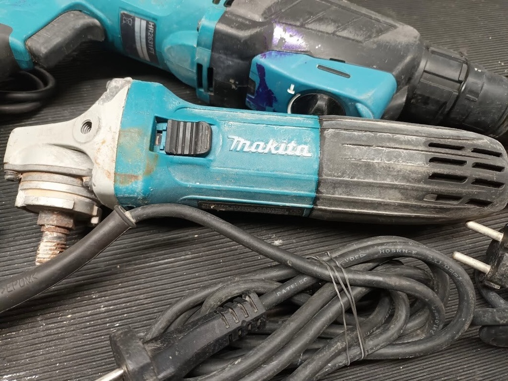 Lot of 4 Used Makita Power tools  Various Models, Not Working, For Parts/Repair