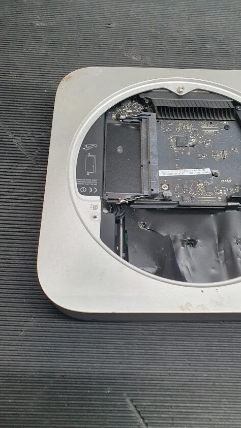 Apple Mac Mini A1347 Intel Core i5-3210M Intel HD Graphics 4000 500GB HDD Parts