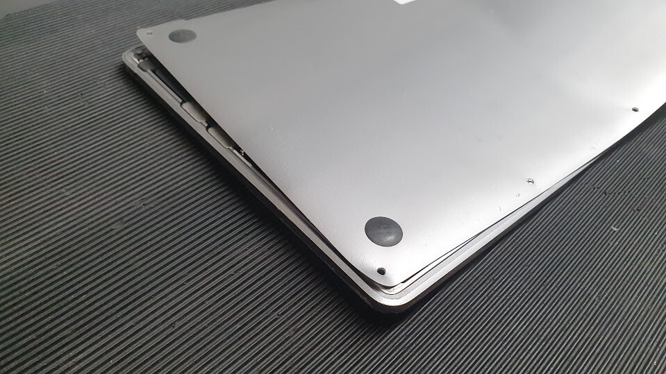 Apple Macbook Pro 13 A1708 Intel I5-6360U Intel Iris Graphics 540 8GB Ram Parts