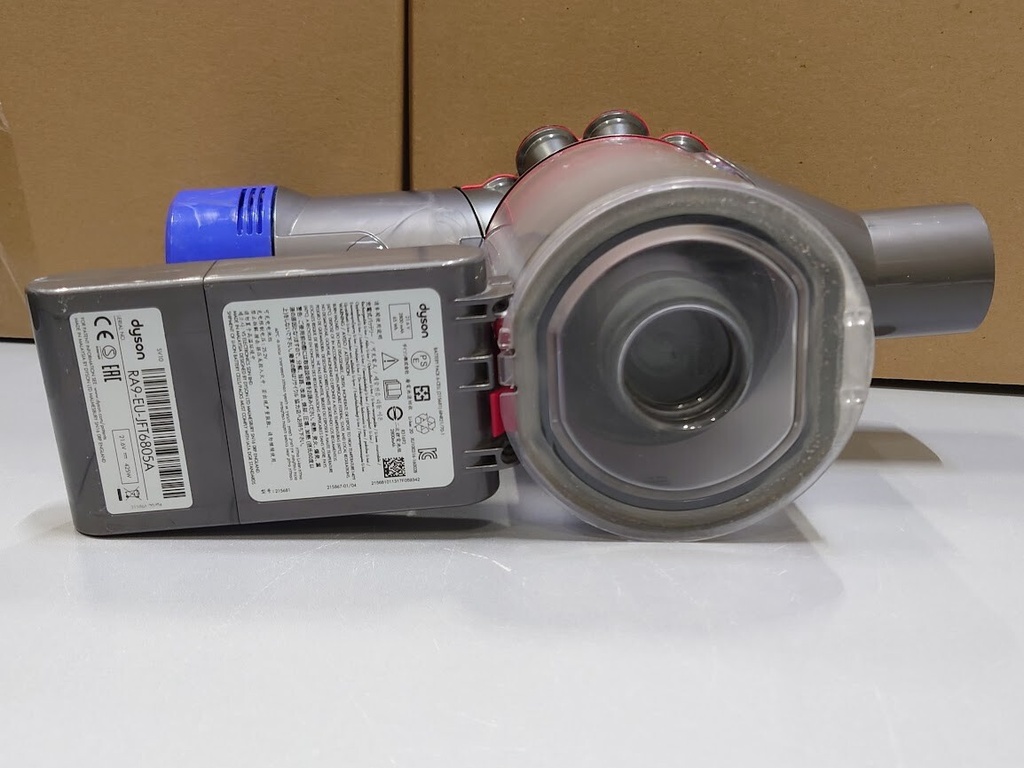 LOT OF 3 Dyson V8 Vacuum Cleaner Not Working For Part Not Charging Filter Defect